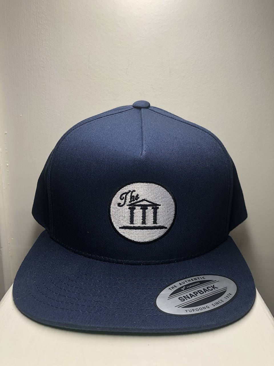 The Seal” V2 Snapback (Navy Blue) – TheMUSEUM TV
